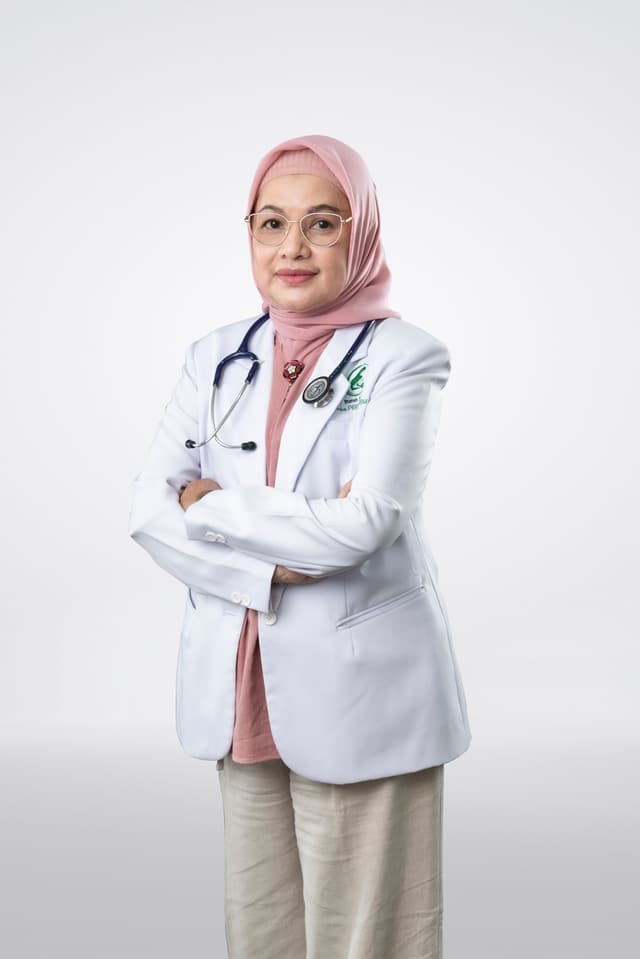 dr. Desrinawati M. Amin, Sp.A